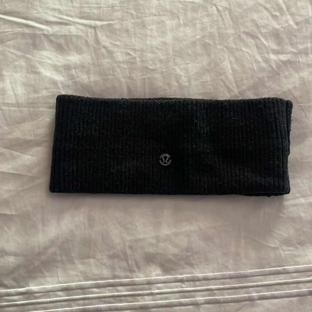 Lululemon ear warmer headband